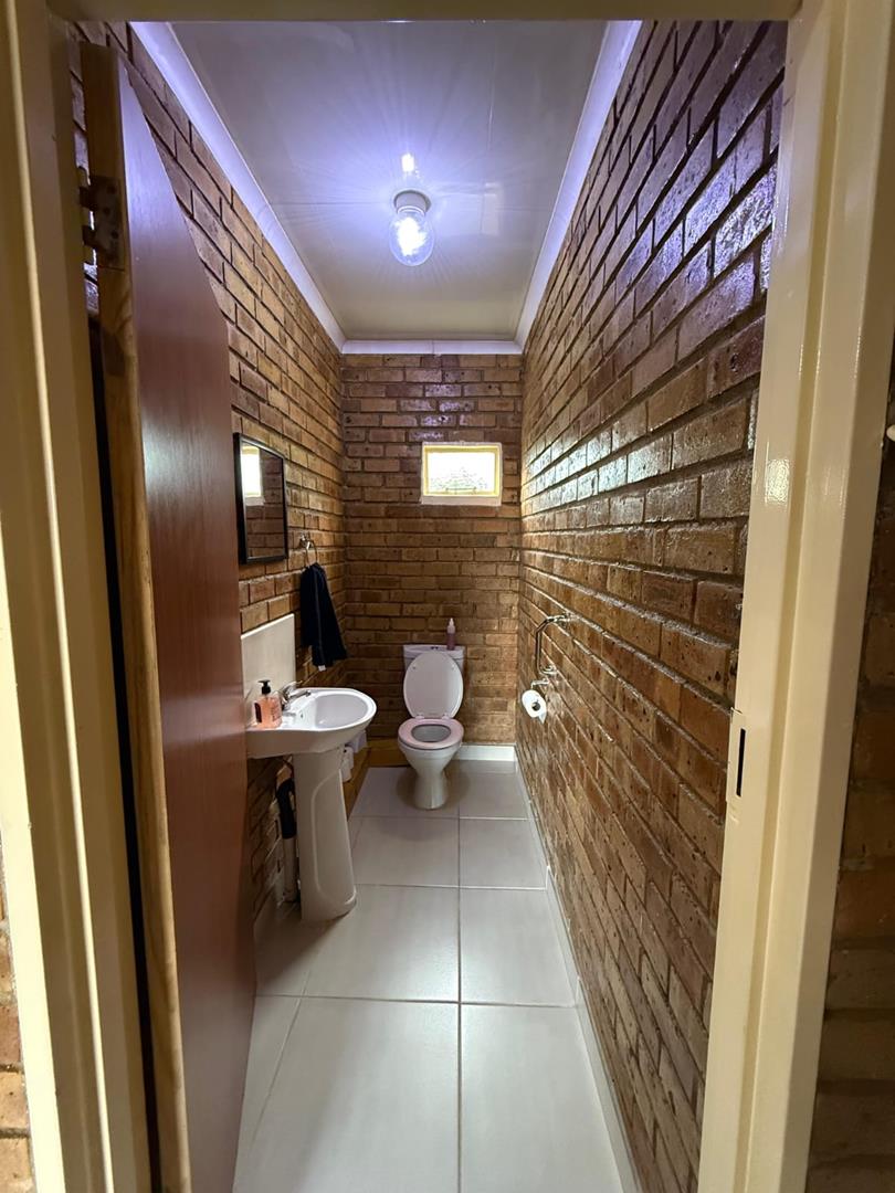 13 Bedroom Property for Sale in Bloemhof North West